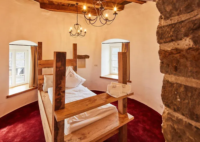 Vila Burg Honrath Lohmar